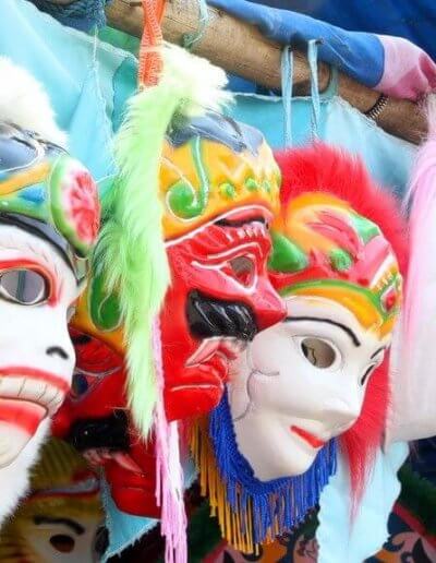 Privát utazás Indonézia maszkok